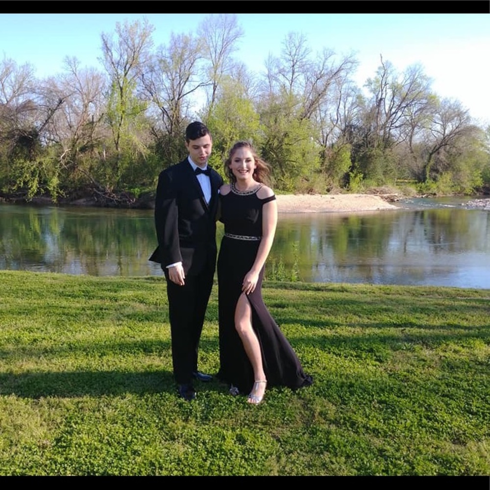 Used prom dress
